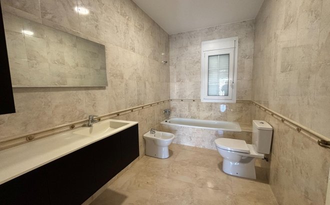 Resale - Villa -
Cabo Roig - Costa Blanca