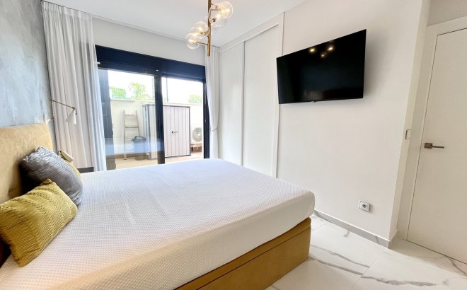 Resale - Apartment -
San Miguel de Salinas - Inland