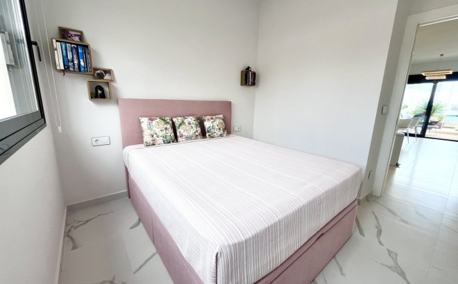 Resale - Apartment -
San Miguel de Salinas - Inland