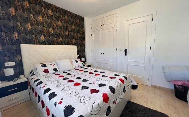 Revente - Town House -
Torre de la Horadada - Costa Blanca