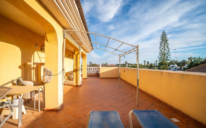 Resale - Villa -
Torrevieja - Costa Blanca