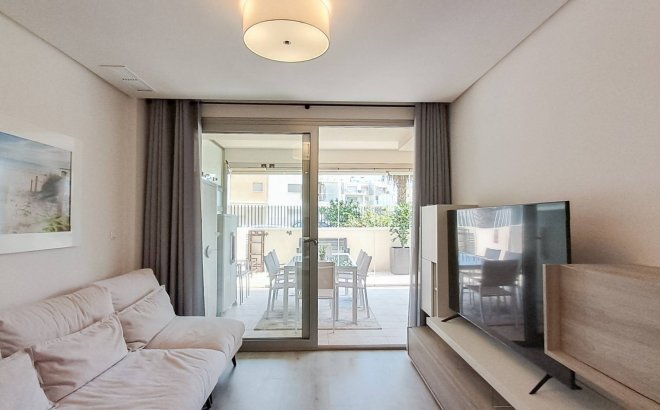 Resale - Apartment -
Orihuela Costa - Los Dolses