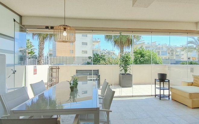 Resale - Apartment -
Orihuela Costa - Los Dolses