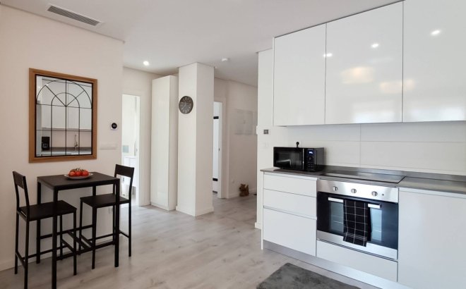 Resale - Apartment -
Orihuela Costa - Los Dolses