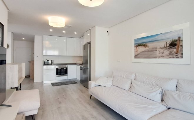 Resale - Apartment -
Orihuela Costa - Los Dolses