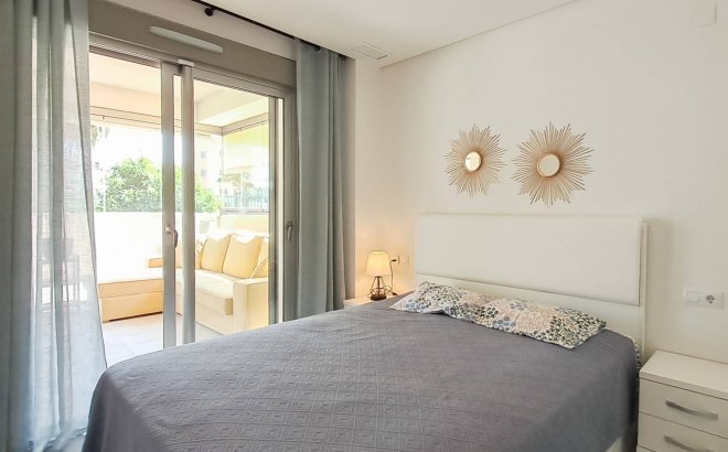 Resale - Apartment -
Orihuela Costa - Los Dolses