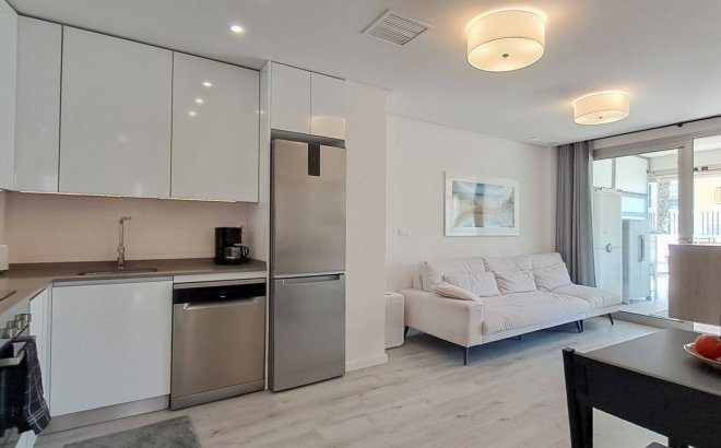 Resale - Apartment -
Orihuela Costa - Los Dolses