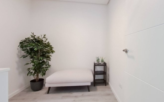 Resale - Apartment -
Orihuela Costa - Los Dolses