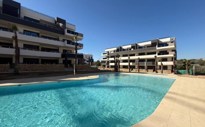 Revente - Penthouse -
Orihuela Costa - PAU 8