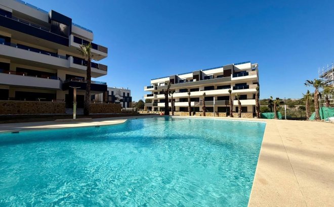 Revente - Penthouse -
Orihuela Costa - PAU 8