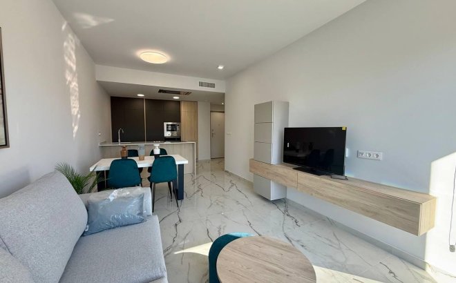 Revente - Penthouse -
Orihuela Costa - PAU 8