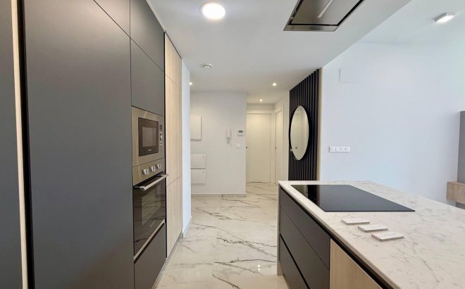 Revente - Penthouse -
Orihuela Costa - PAU 8