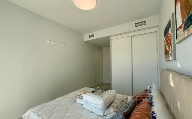 Revente - Penthouse -
Orihuela Costa - PAU 8