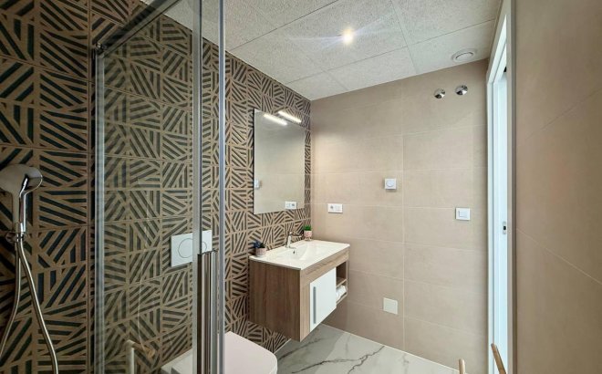 Revente - Penthouse -
Orihuela Costa - PAU 8