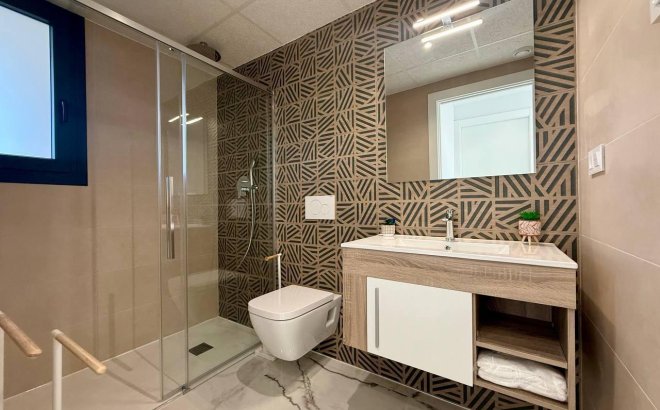Revente - Penthouse -
Orihuela Costa - PAU 8