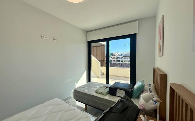 Revente - Penthouse -
Orihuela Costa - PAU 8