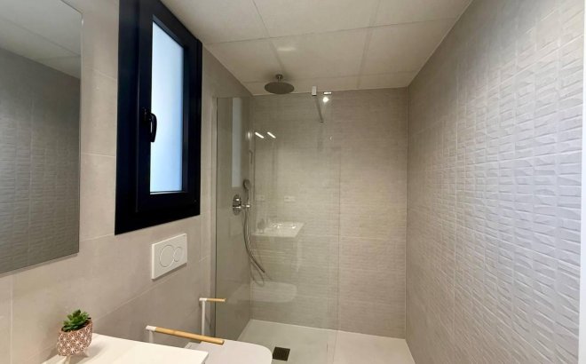 Revente - Penthouse -
Orihuela Costa - PAU 8