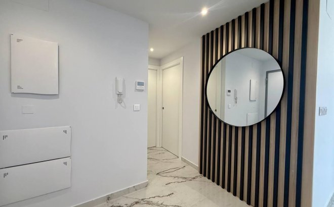 Revente - Penthouse -
Orihuela Costa - PAU 8