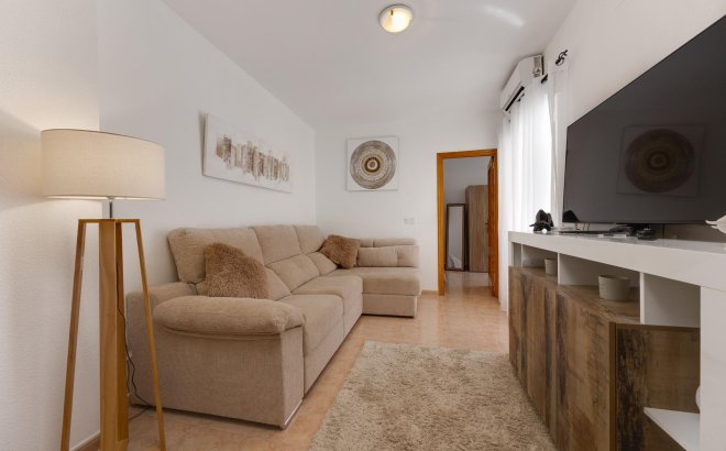 Resale - Apartment -
Torrevieja - Centro