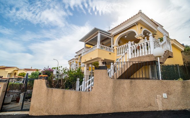 Resale - Villa -
San Fulgencio - Costa Blanca