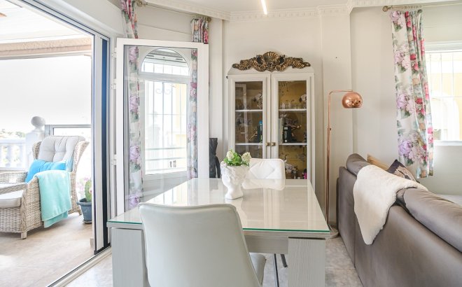 Resale - Villa -
San Fulgencio - Costa Blanca