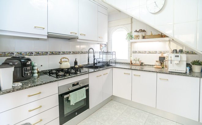 Resale - Villa -
San Fulgencio - Costa Blanca