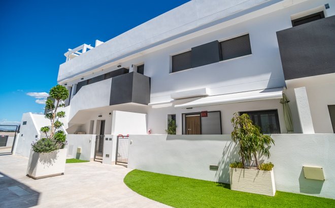 Resale - Apartment -
Torrevieja - Costa Blanca