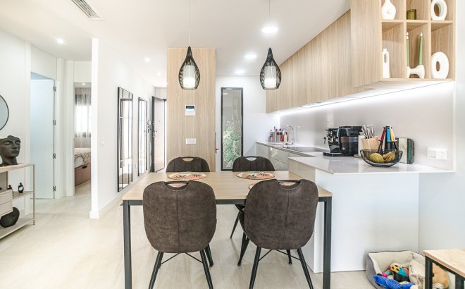 Resale - Apartment -
Torrevieja - Costa Blanca