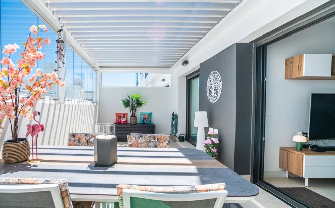 Resale - Apartment -
Torrevieja - Costa Blanca
