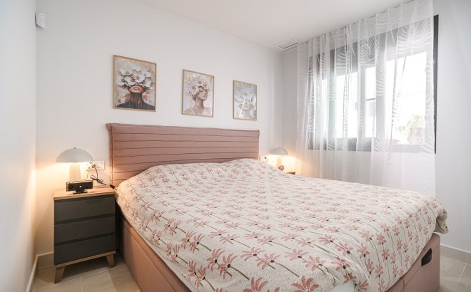 Resale - Apartment -
Torrevieja - Costa Blanca