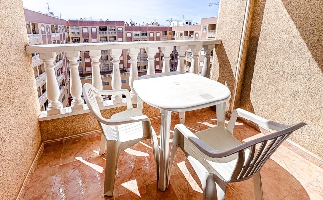 Resale - Apartment -
Torrevieja - Costa Blanca