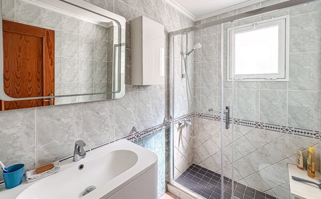 Resale - Apartment -
Torrevieja - Costa Blanca