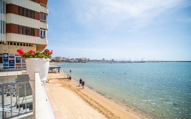 Resale - Apartment -
Torrevieja - Costa Blanca
