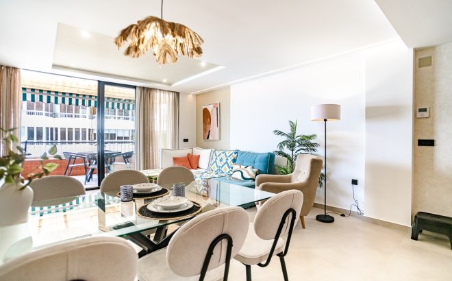 Resale - Apartment -
Torrevieja - Costa Blanca