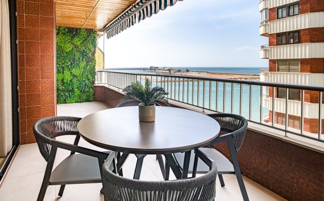 Resale - Apartment -
Torrevieja - Costa Blanca