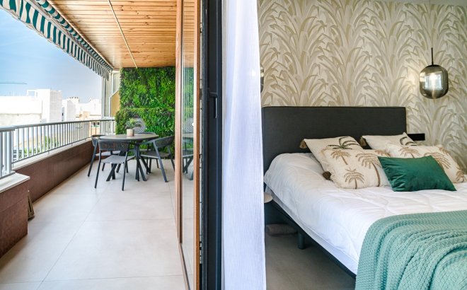 Resale - Apartment -
Torrevieja - Costa Blanca
