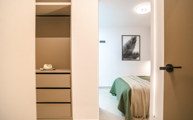 Resale - Apartment -
Torrevieja - Costa Blanca