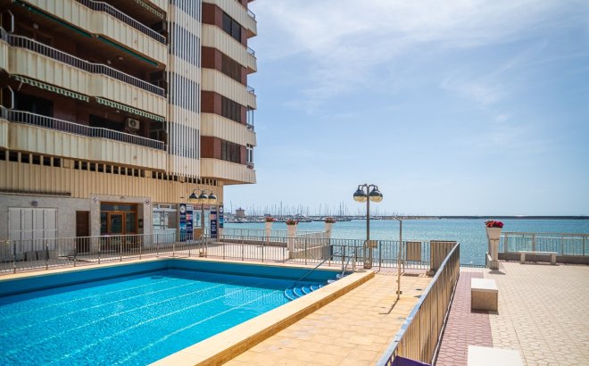 Resale - Apartment -
Torrevieja - Costa Blanca