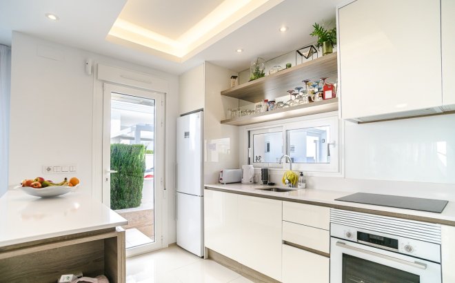 Resale - Villa -
Ciudad Quesada - Costa Blanca