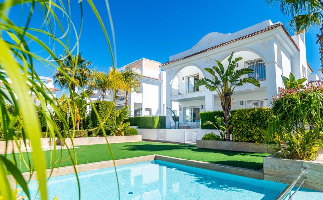 Resale - Villa -
Ciudad Quesada - Costa Blanca