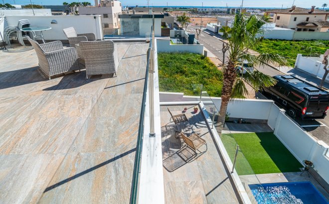 Resale - Villa -
Pilar de la Horadada - Costa Blanca