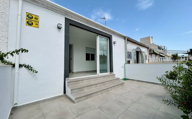 Resale - Bungalow -
La Siesta - Costa Blanca