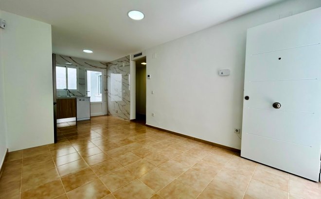 Resale - Bungalow -
La Siesta - Costa Blanca