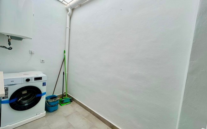 Resale - Bungalow -
La Siesta - Costa Blanca