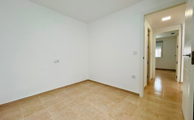 Resale - Bungalow -
La Siesta - Costa Blanca