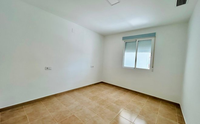 Resale - Bungalow -
La Siesta - Costa Blanca