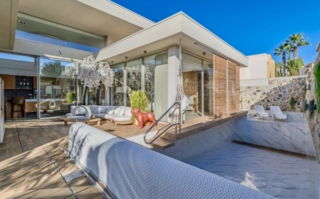Resale - Villa -
Benijofar - Costa Blanca