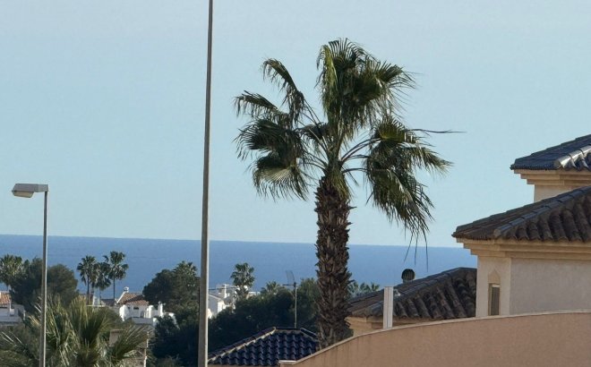 Resale - Villa -
Orihuela Costa - Costa Blanca