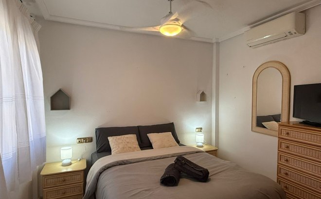 Resale - Villa -
Orihuela Costa - Costa Blanca