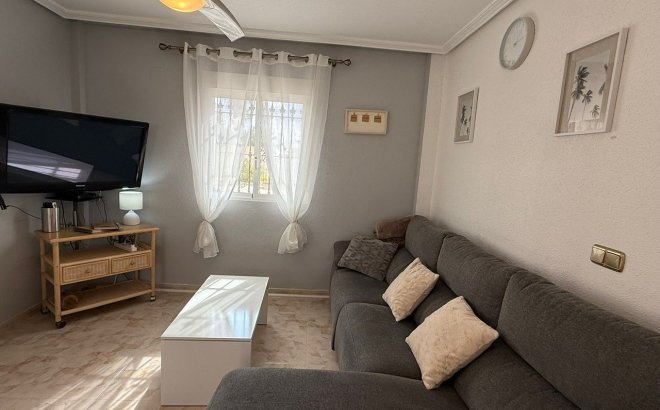 Resale - Villa -
Orihuela Costa - Costa Blanca